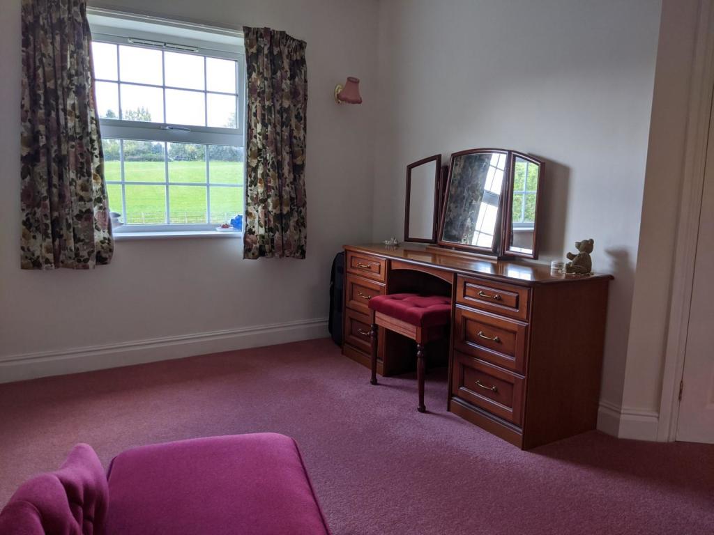 4 bedroom detached house for sale in Enmore, Bridgwater, TA5