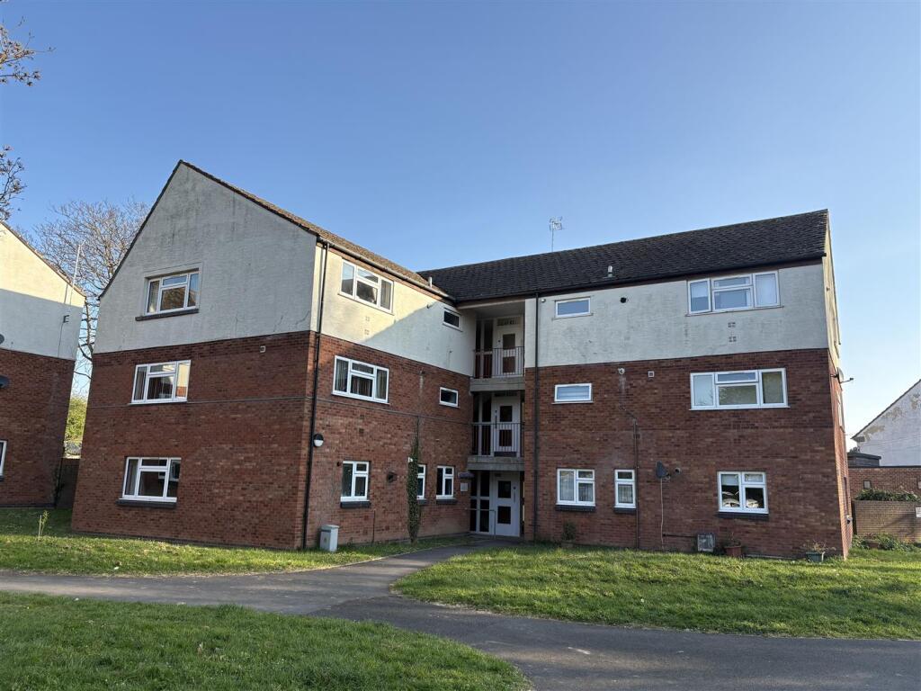 Main image of property: School Road, Monkton Heathfield, Taunton