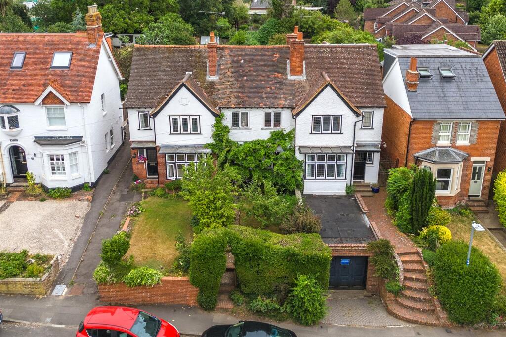 Main image of property: Victoria Road, Wargrave, Berkshire, RG10