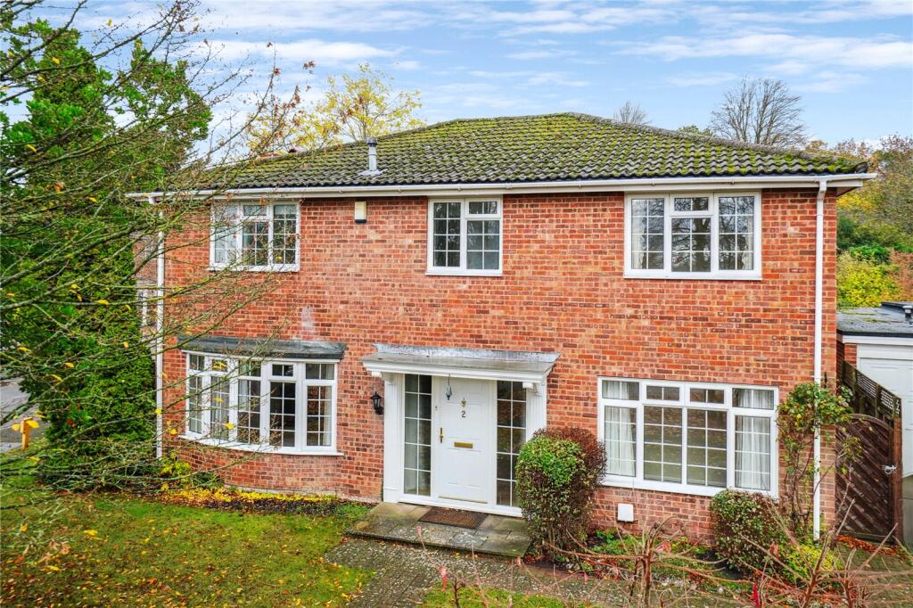 Main image of property: Dunnock Way, Wargrave, Berkshire, RG10
