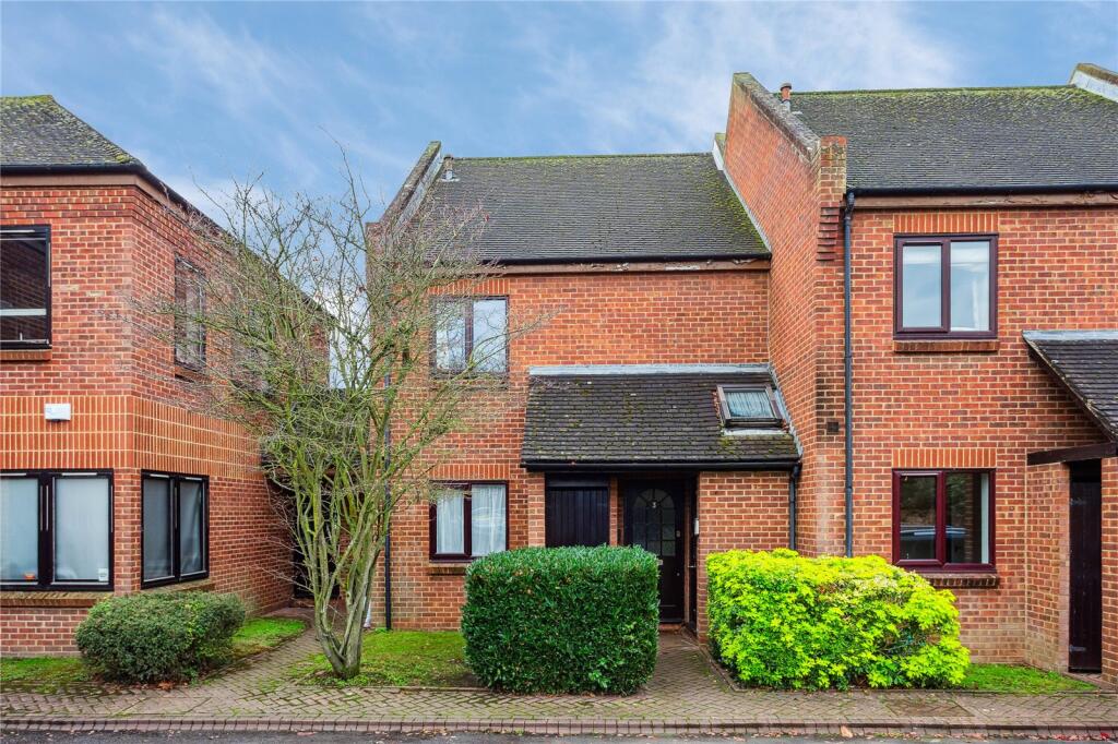 Main image of property: Royal Station Court, Station Road, Twyford, Reading, Berkshire, RG10