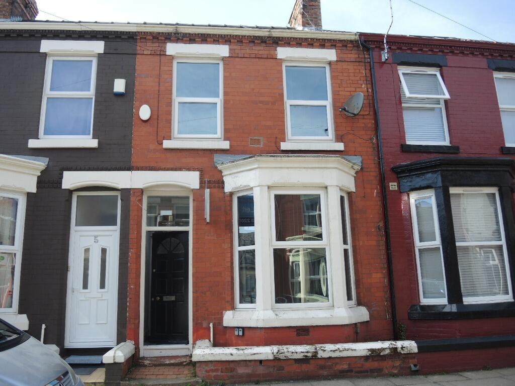 3 bedroom terraced house for rent in Maxton Road, Kensington, Liverpool, L6
