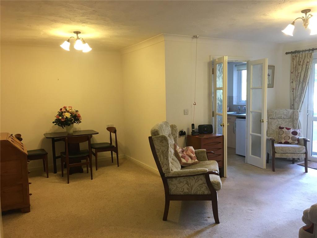 1 bedroom apartment for sale in Peelers Court, St Andrews Road