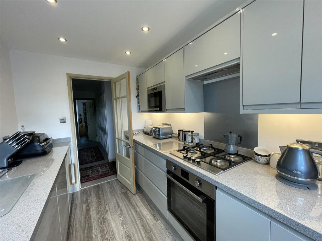 3 bedroom apartment for sale in Norfolk Court, East Street, Bridport