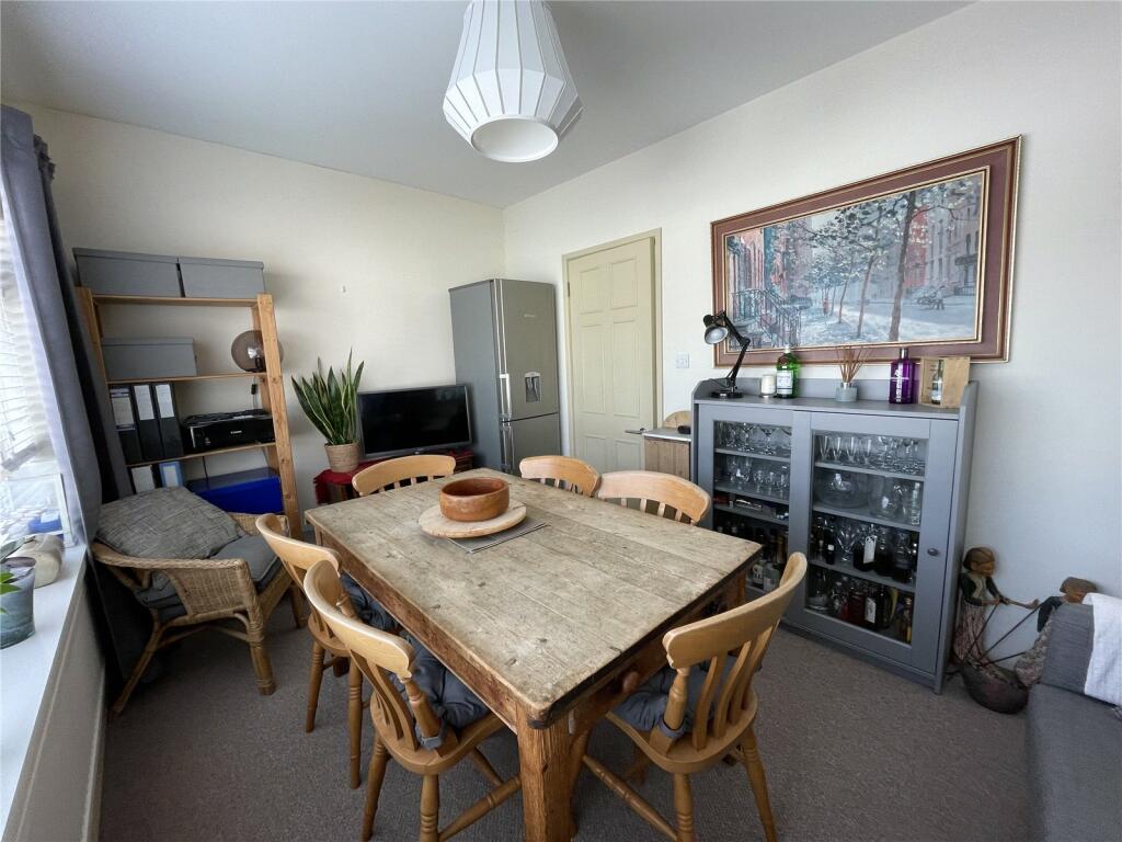 3 bedroom apartment for sale in Norfolk Court, East Street, Bridport