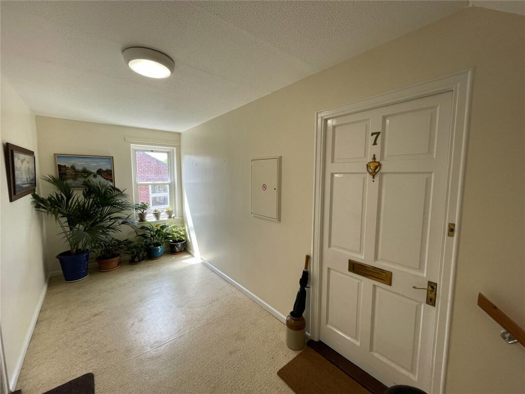 3 bedroom apartment for sale in Norfolk Court, East Street, Bridport