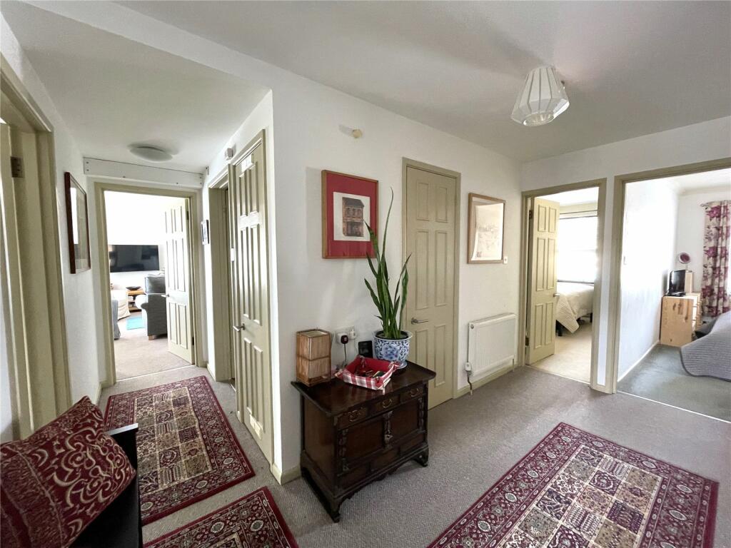 3 bedroom apartment for sale in Norfolk Court, East Street, Bridport