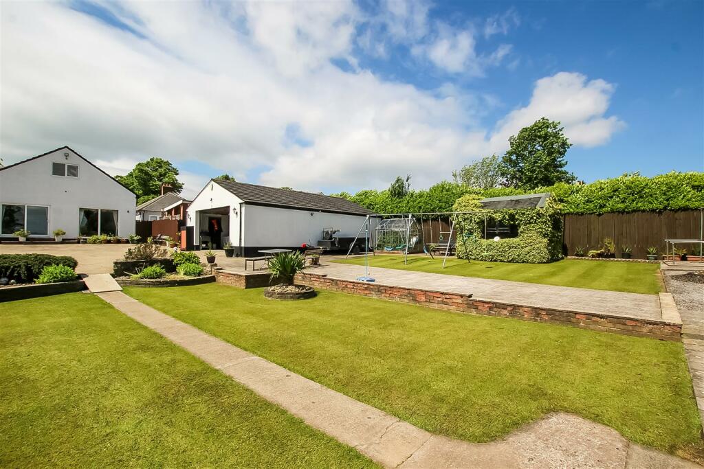 Additional property image - Beaumont Hill, Darlington