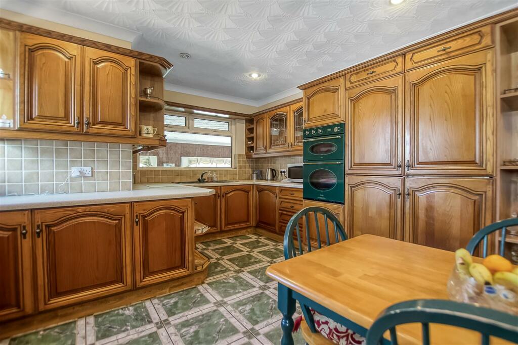 Additional property image - Beaumont Hill, Darlington