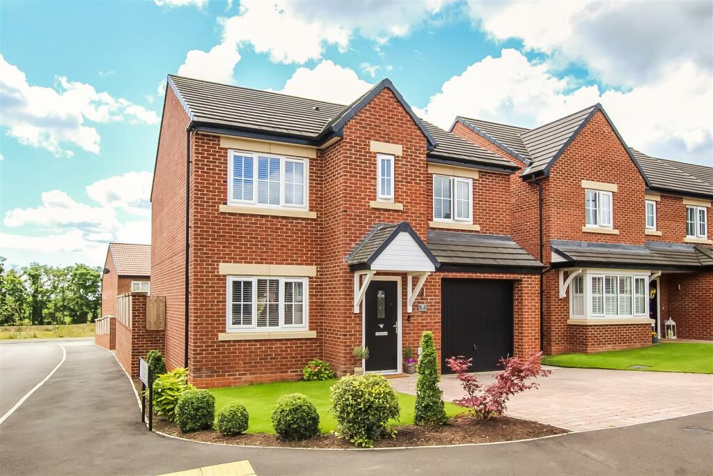 4 bedroom detached house for sale in Orchid Drive, Heighington Village