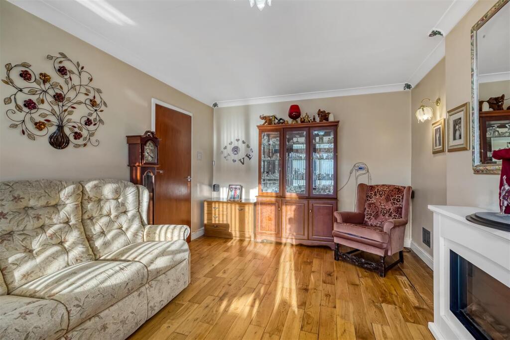 Additional property image - Dorset Drive, Darlington