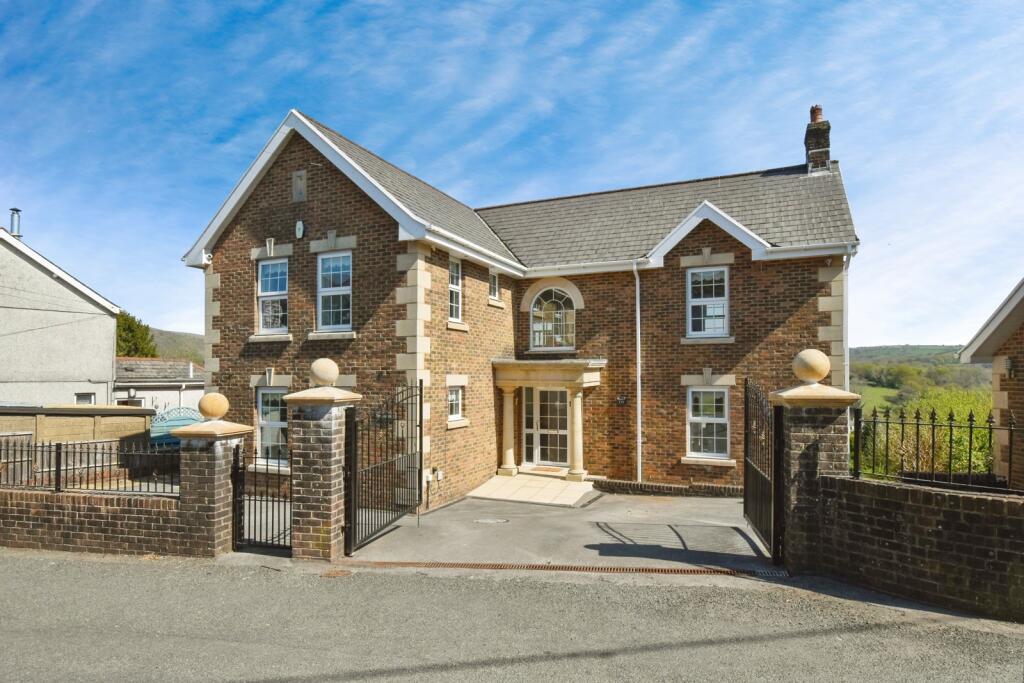 Main image of property: Rhyddwen Road, Craig-Cefn-Parc, Swansea, SA6