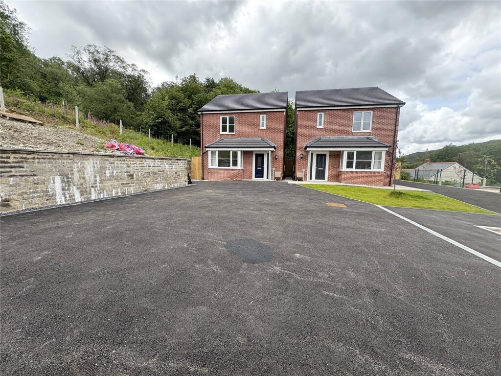 Main image of property: Clos Yr Ysgol, Clyne, Neath Port Talbot, SA11