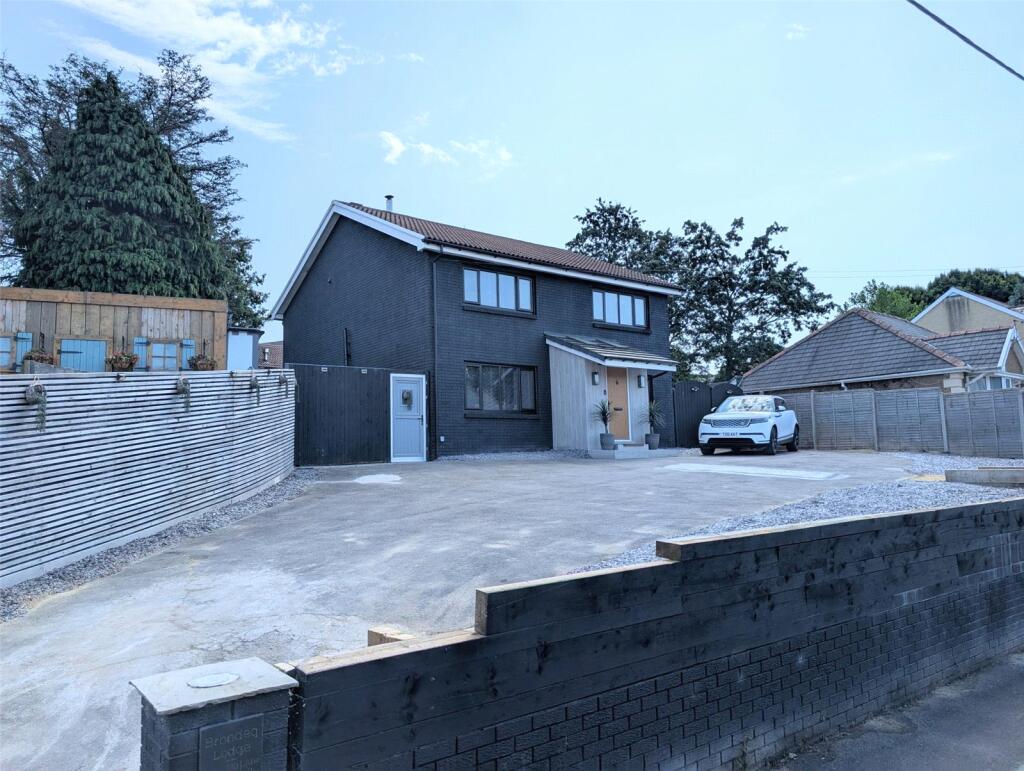 Main image of property: Brondeg Lane, Alltwen, Pontardawe, Swansea, SA8