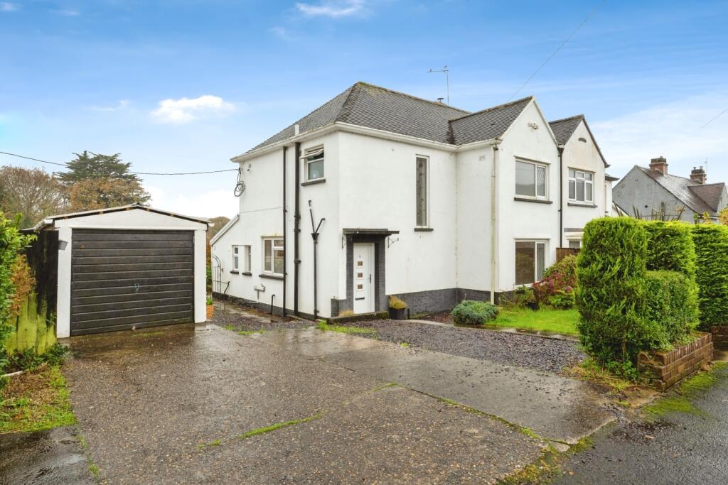 Main image of property: West Crossways, Pontardawe, Swansea, Neath Port Talbot, SA8