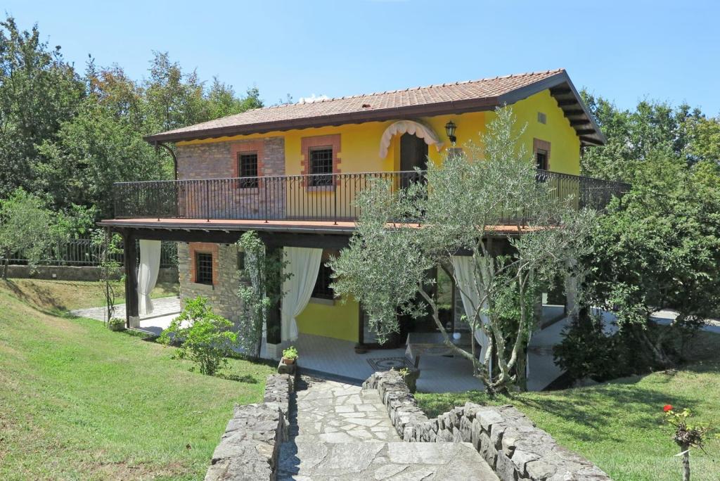 3 bed Detached property for sale in Tuscany, Lunigiana...