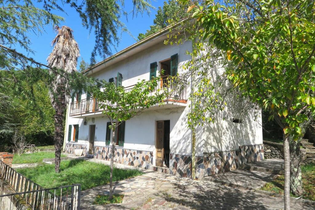 Main image of property: Tuscany, Lunigiana, Fivizzano