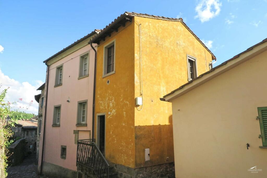 Main image of property: Tuscany, Lunigiana, Bagnone