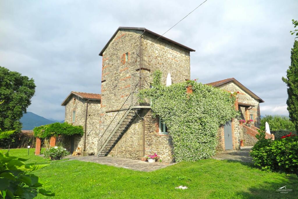 Main image of property: Tuscany, Lunigiana, Filattiera