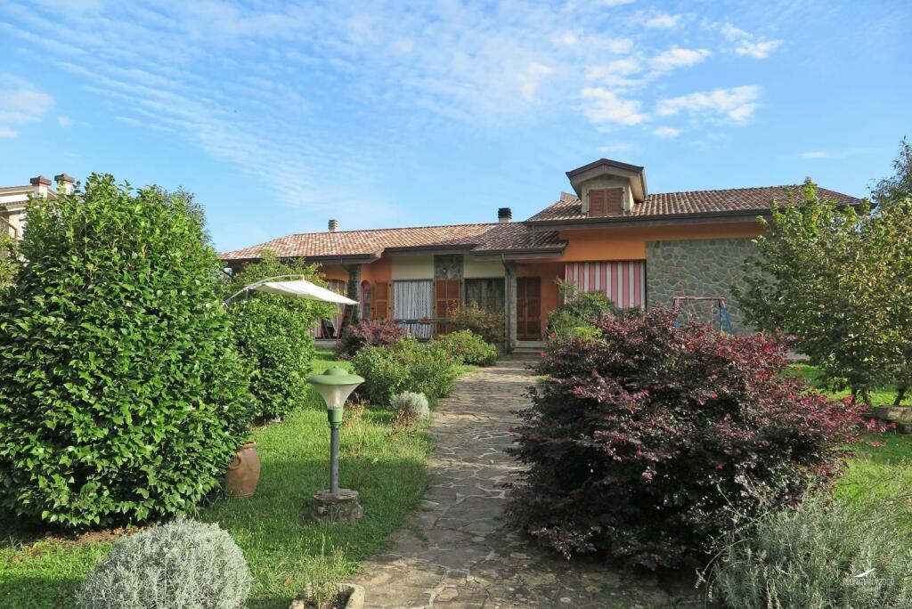 Main image of property: Tuscany, Lunigiana, Villafranca in Lunigiana