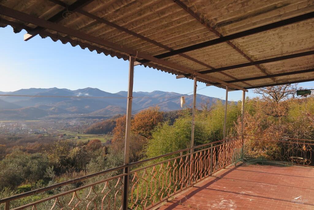 Main image of property: Tuscany, Lunigiana, Filattiera