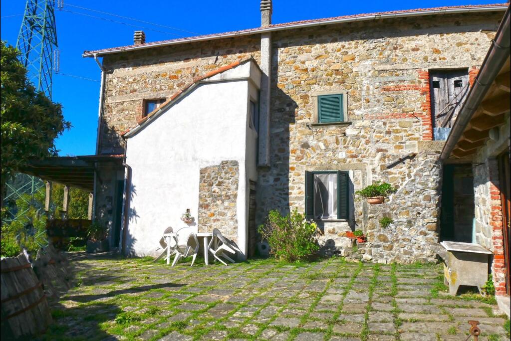 Main image of property: Tuscany, Lunigiana, Fivizzano