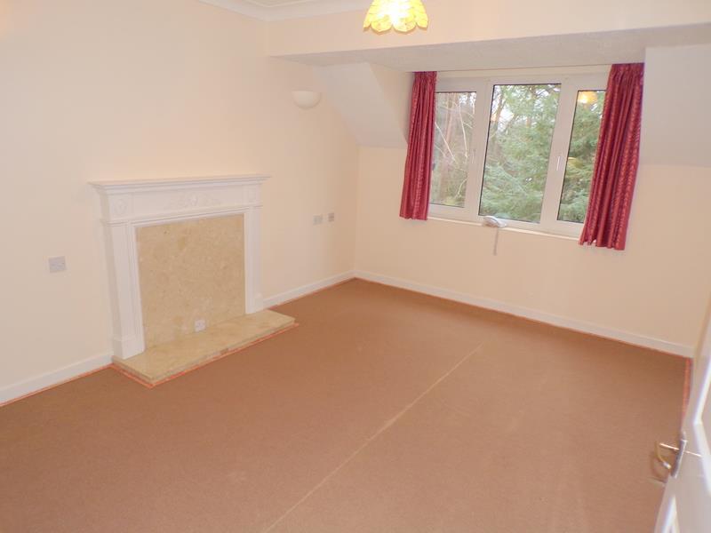 Additional property image - Queens Park West Drive, Bournemouth