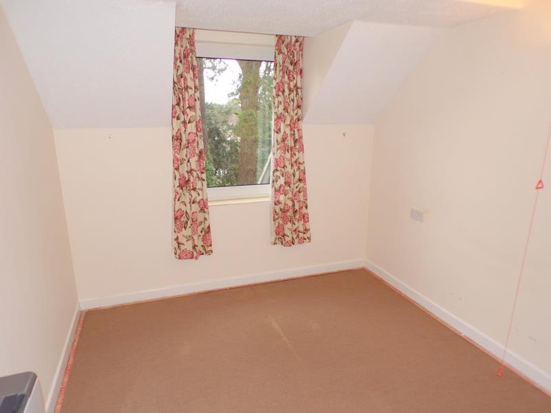 Additional property image - Queens Park West Drive, Bournemouth