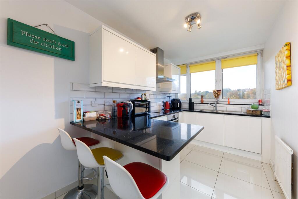 Main image of property: Lakeview Court, Wimbledon Park Road, London, SW19