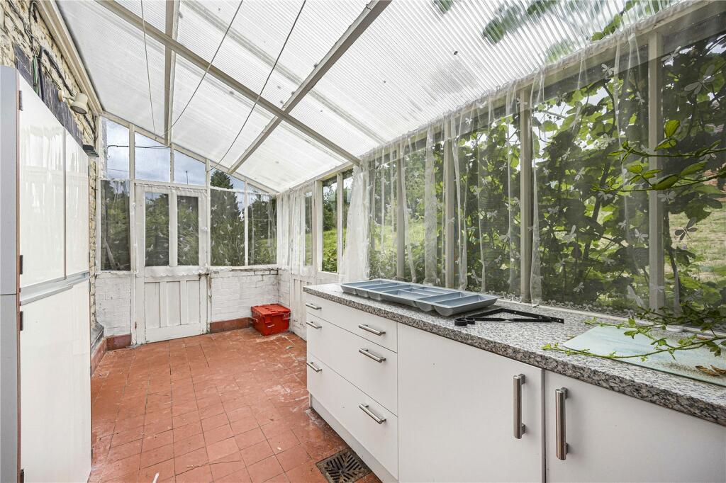 Additional property image - Combrook, Warwickshire