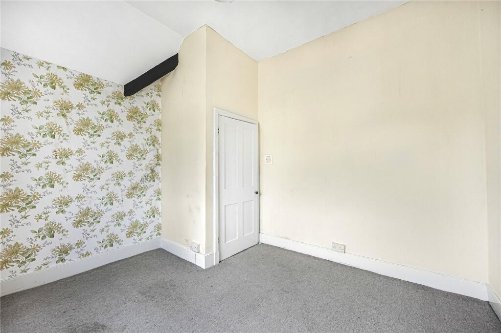 Additional property image - Combrook, Warwickshire