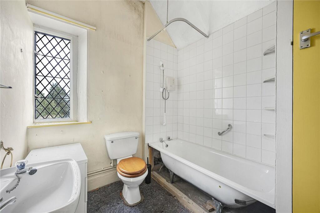 Additional property image - Combrook, Warwickshire