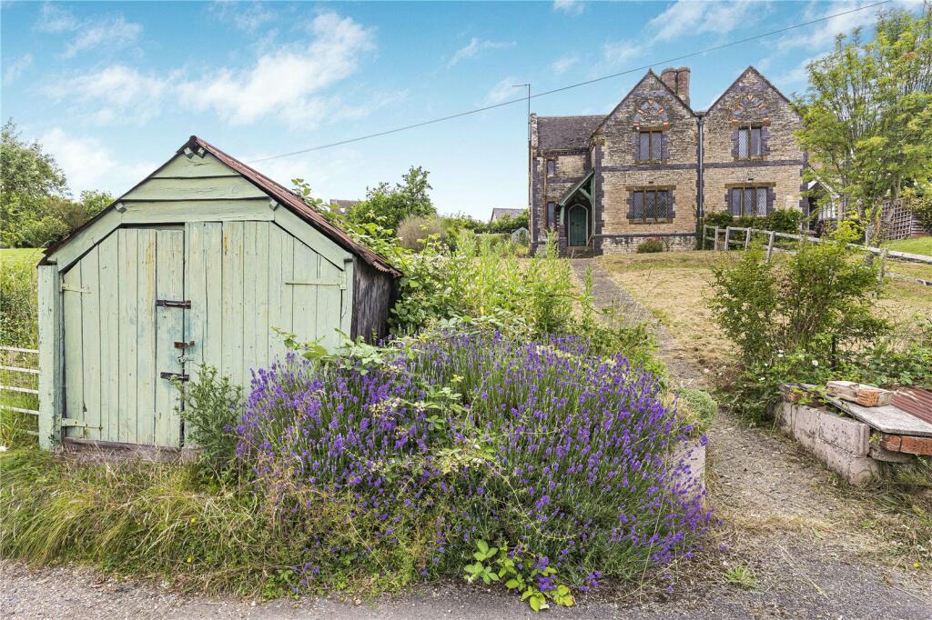 Additional property image - Combrook, Warwickshire