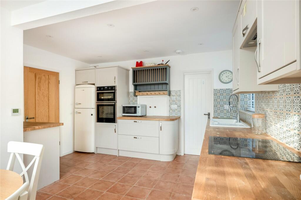 Additional property image - Kineton, Warwickshire
