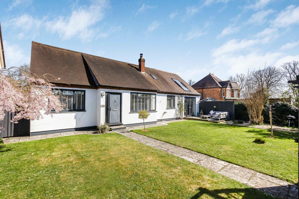 Main image of property: Long Crendon, Buckinghamshire