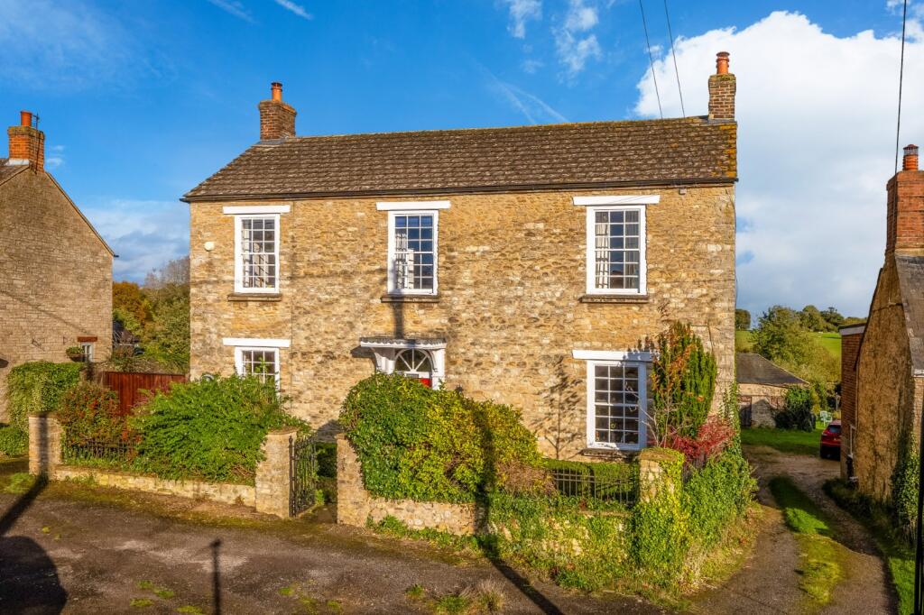 Main image of property: Hethe, Nr Bicester, Oxfordshire