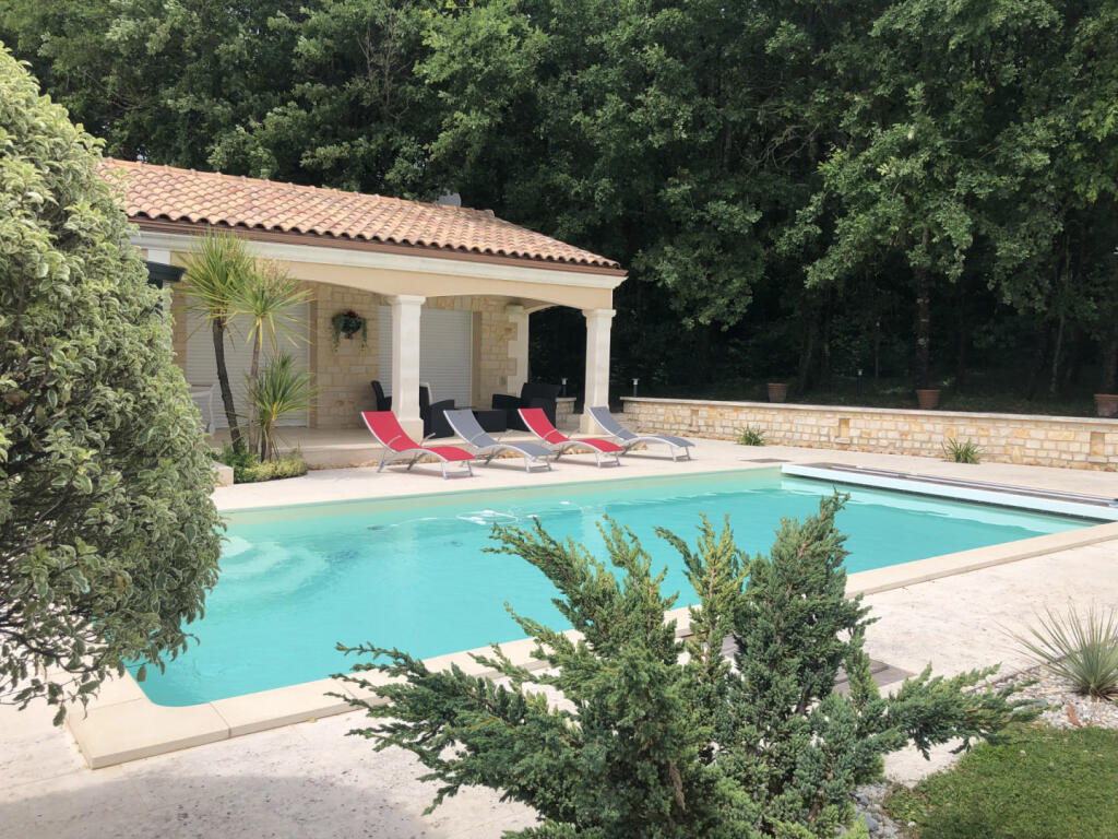 Main image of property: Poitou-Charentes, Charente, Barbezieux-St-Hilaire