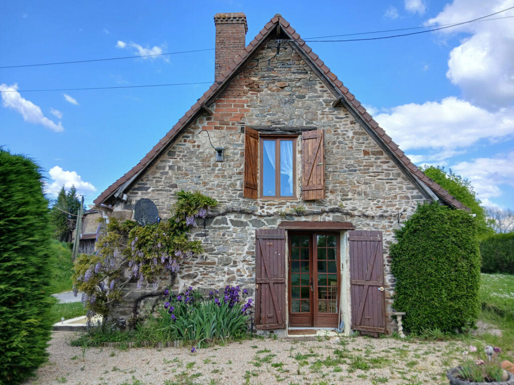 Main image of property: Aquitaine, Dordogne, St-Paul-La-Roche