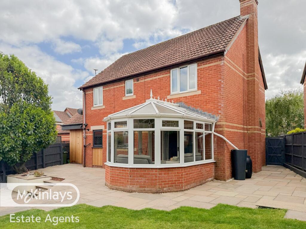 Main image of property: Beautiful four bedroom home in Oake