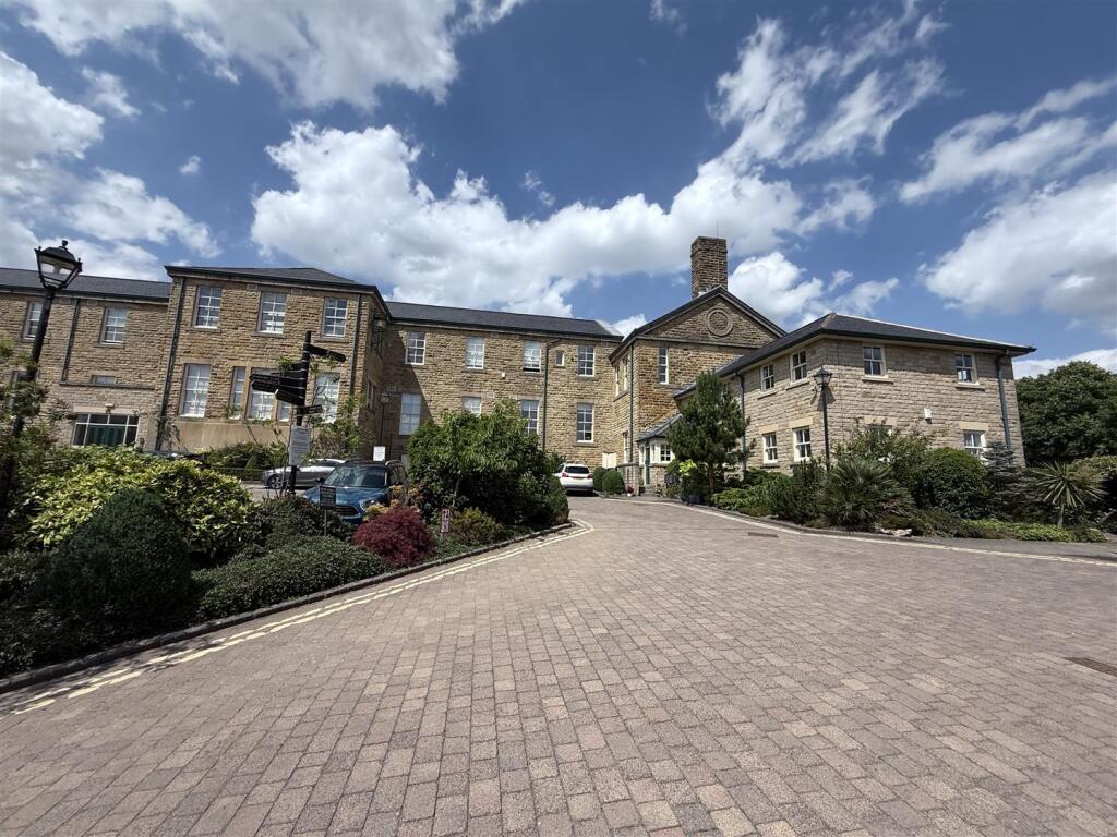 Main image of property: Stoneleigh Court, Shadwell Lane, LS17