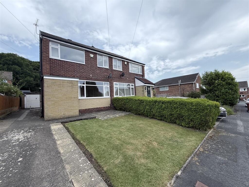Main image of property: Church Avenue, Meanwood, LS6
