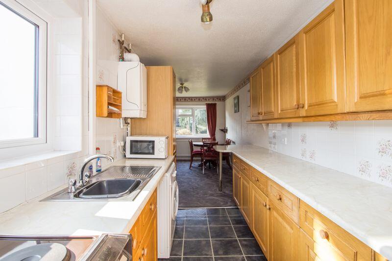 2 bedroom detached house for sale in Penlan Road, Llandough, CF64