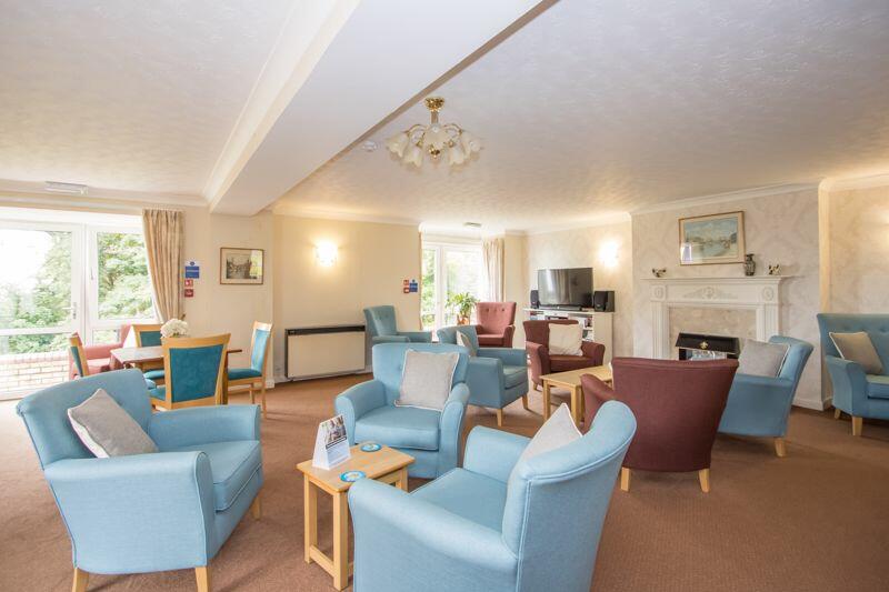 1 bedroom flat for sale in Homeside House, Bradford Place, Penarth, CF64