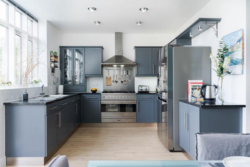 Additional property image - Penarth Portway, Penarth