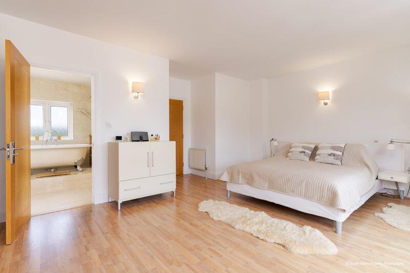 Additional property image - Penarth Portway, Penarth