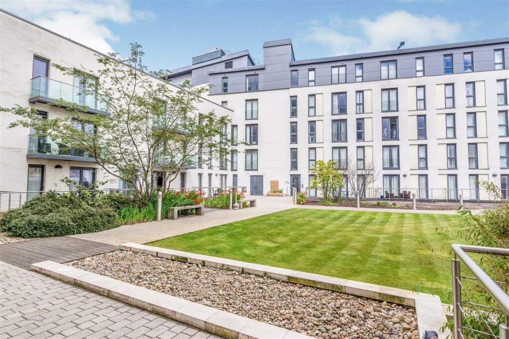 2 bedroom apartment for rent in The Hayes Apartments, The Hayes