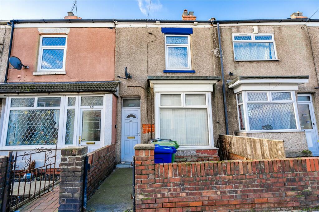 2 bedroom terraced house for sale in Ladysmith Road, Grimsby