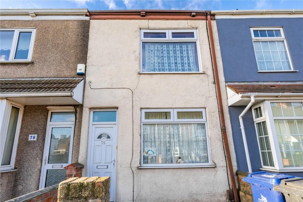 2 bedroom terraced house for sale in Ladysmith Road, Grimsby