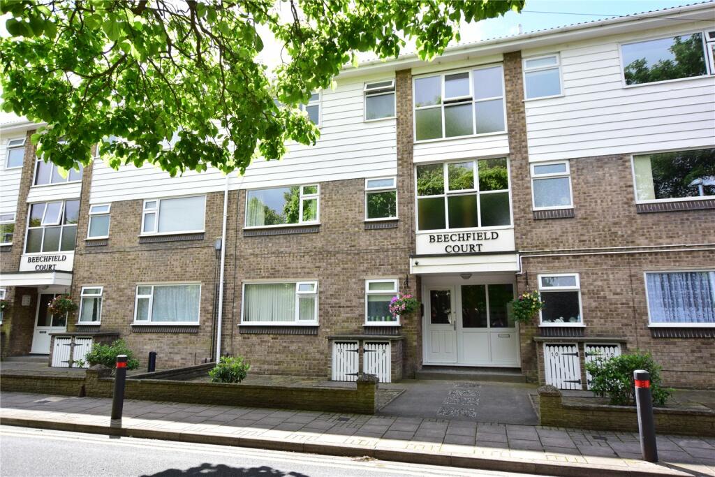 3 bedroom apartment for sale in Beechfield Court, Grimsby, Lincolnshire