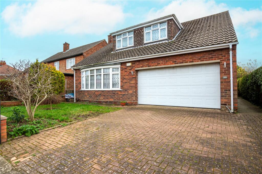 5 bedroom detached house for sale in Lansdowne Avenue, Grimsby, Lincolnshire, DN32